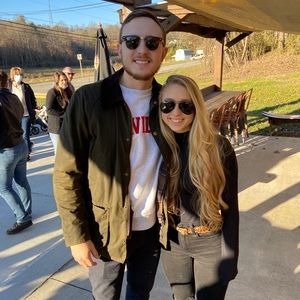 Meet your Posher, Taylor